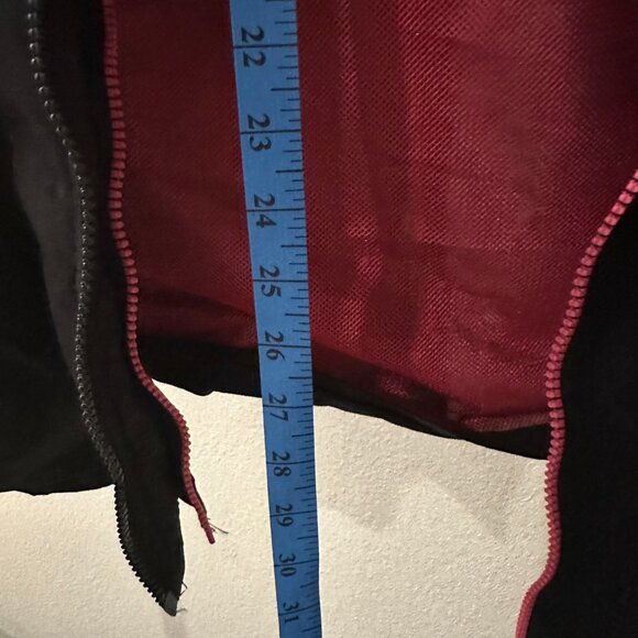 Superdry Black and Pink Windmac Jacket Size M - Picture 2 of 15